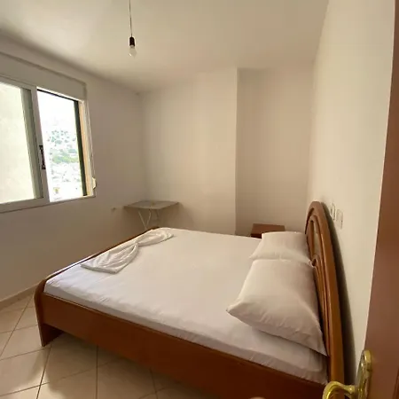 Xhelili Apartament * Sarande